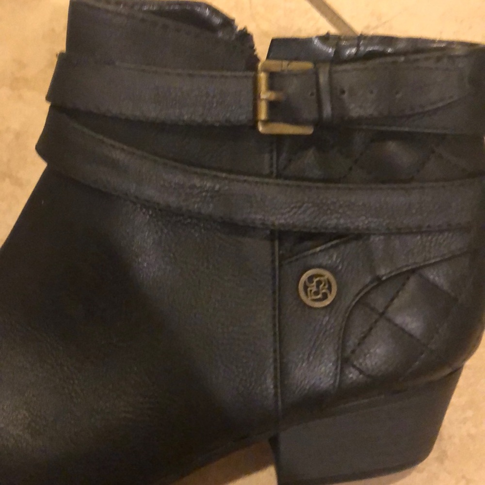 Black booties - Picture 2 of 4